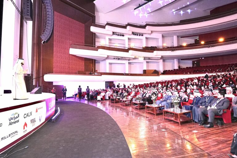 منتدى قادة الأعمال يفتتح جلساته بجامعة الأميرة نورة بنت عبدالرحمن بحضور أمين منطقة الرياض