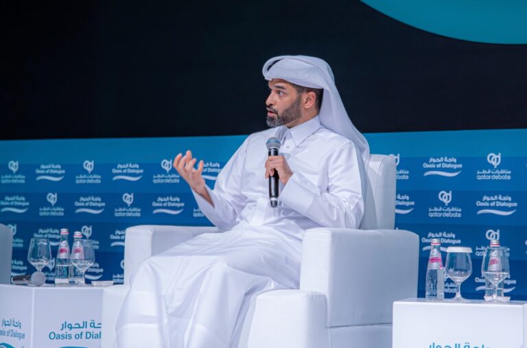 منتدى واحة الحوار يستعرض التحولات الثقافية والاقتصادية الخليجية 