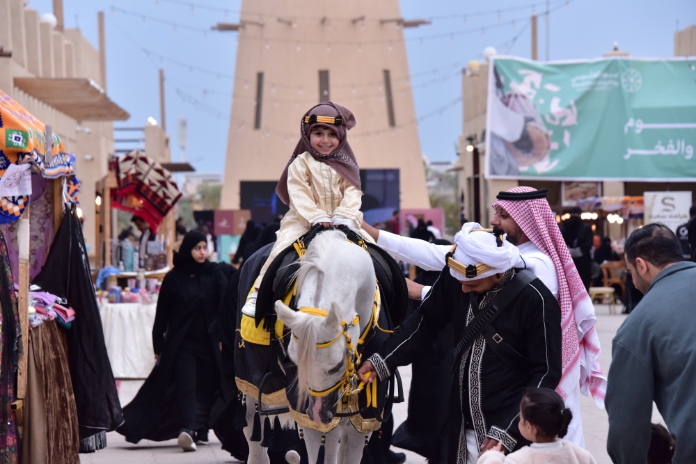 فيديو|-فعاليات-ليالي-التاسيس-في-الرامس-تستقطب-اكثر-من-25-الف-زاير